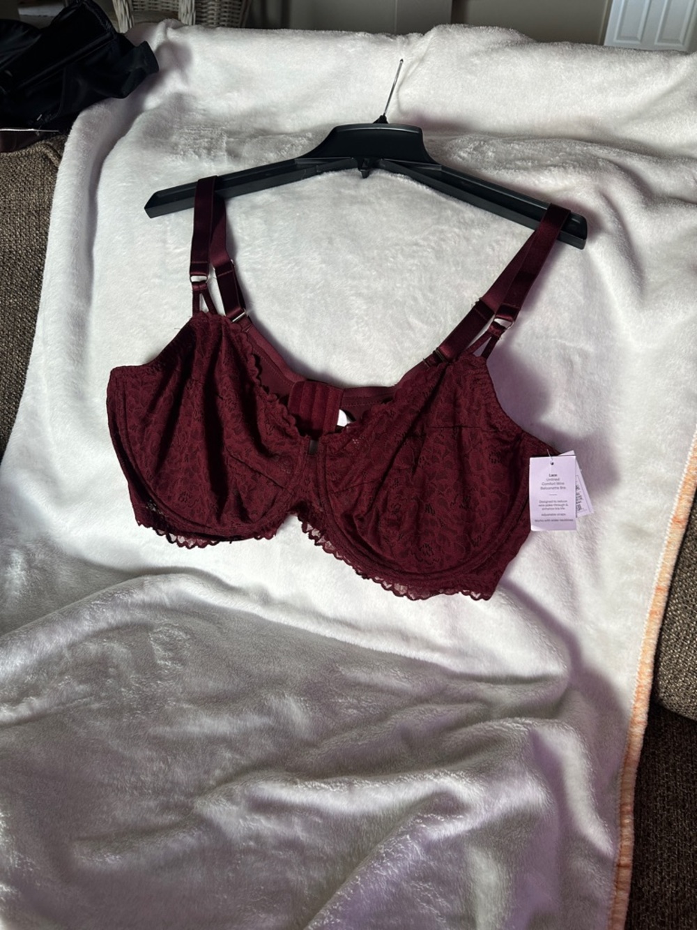 Lace Underwire Bra in Burgundy - Sz 42DDD Women Intimates by Auden. NWT